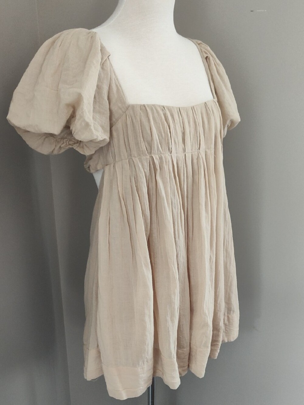 Free People Natural Cream Gauze Gathered Smock Lightweight Tunic Top Mini Dress